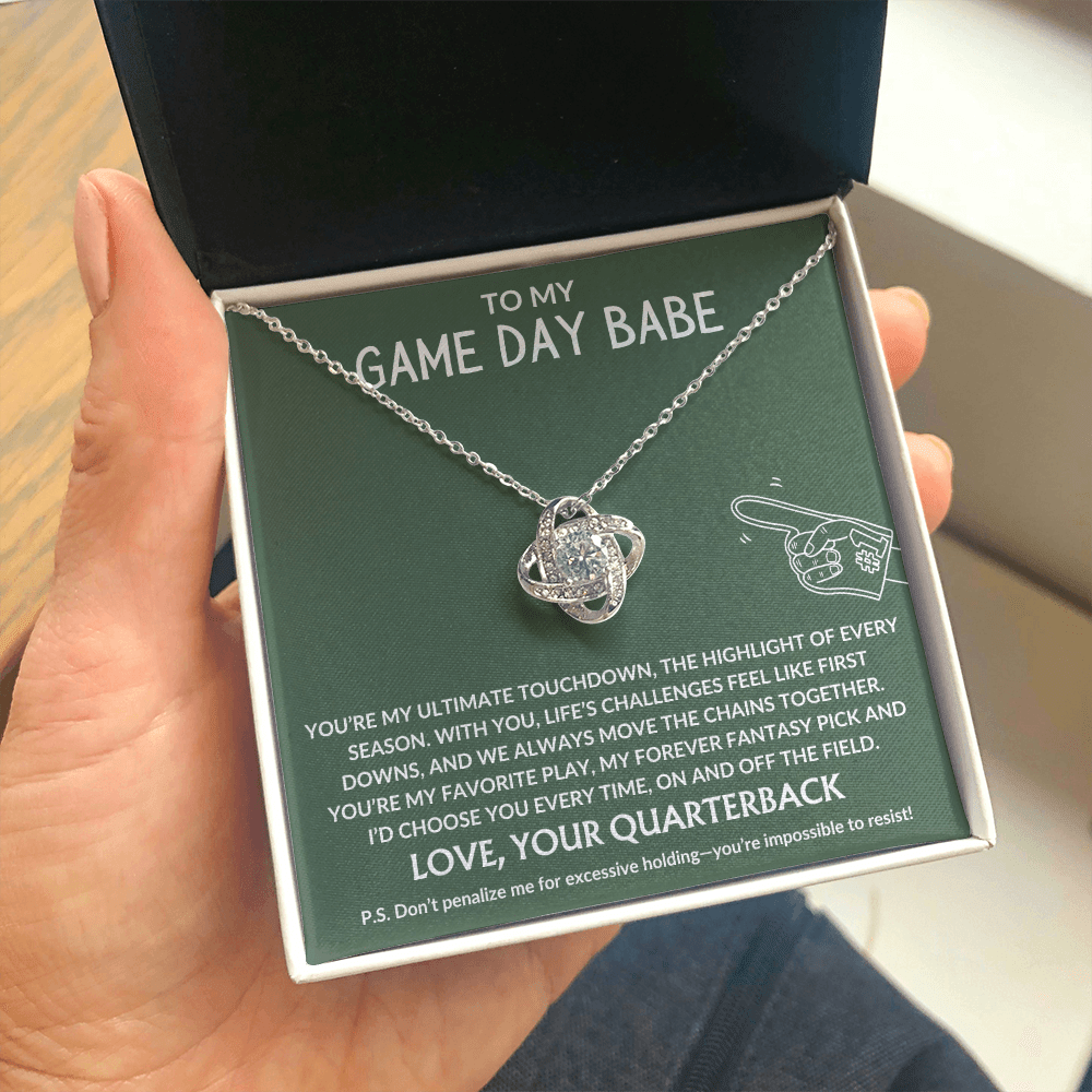Gift for Wife Girlfriend Soulmate | Game Day Babe