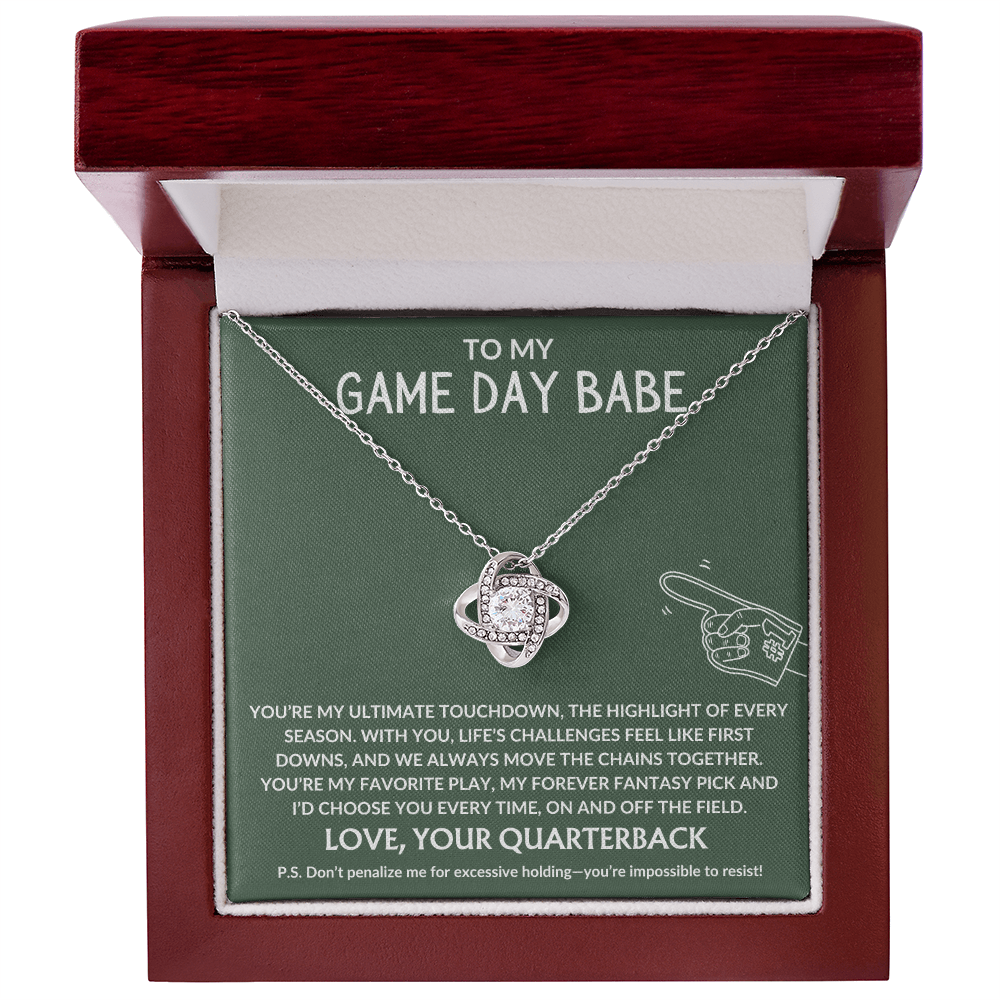 Gift for Wife Girlfriend Soulmate | Game Day Babe