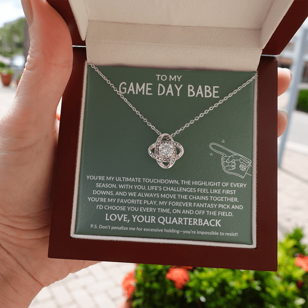 Gift for Wife Girlfriend Soulmate | Game Day Babe